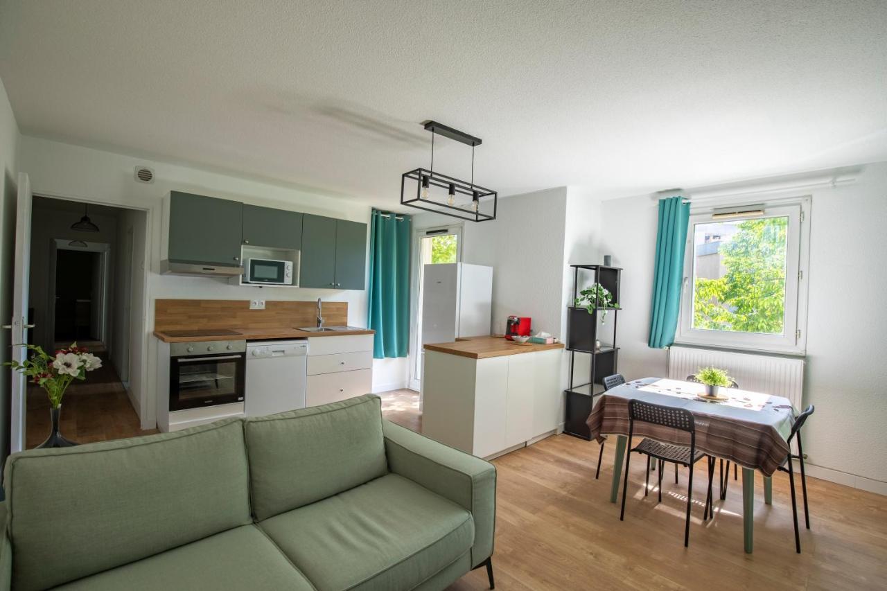 T4 Climatise Au Pied Des Rempart Avec Parking Apartment Avignon Exterior photo